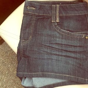 Brand New Jolt Jean shorts